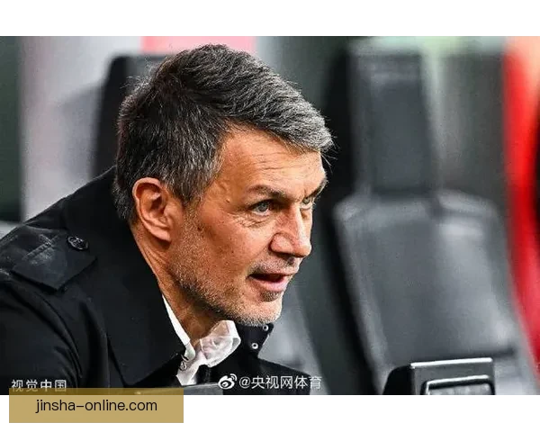 意大利体育部长推动马尔蒂尼加盟足协工作，引发广泛关注